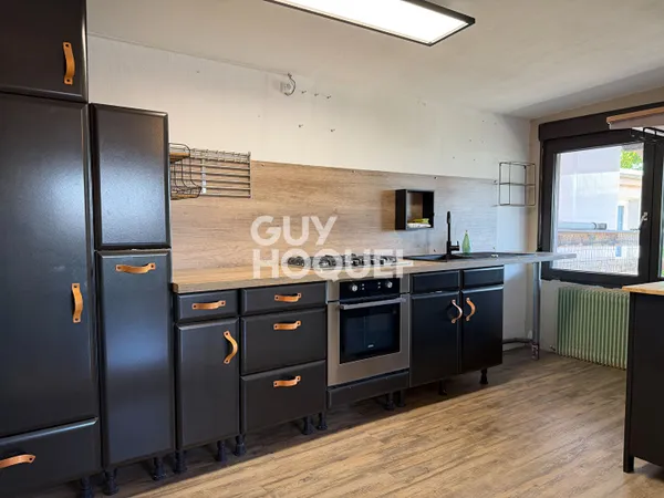 F5 de 100m² à CERNAY (68700)