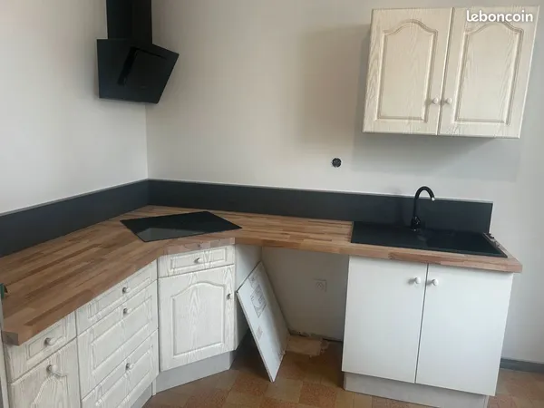 Maison de 80m2 plein centre à louer