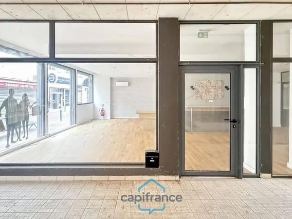Local commercial 72 m²