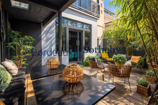 Maison 7 pièces 207 m²