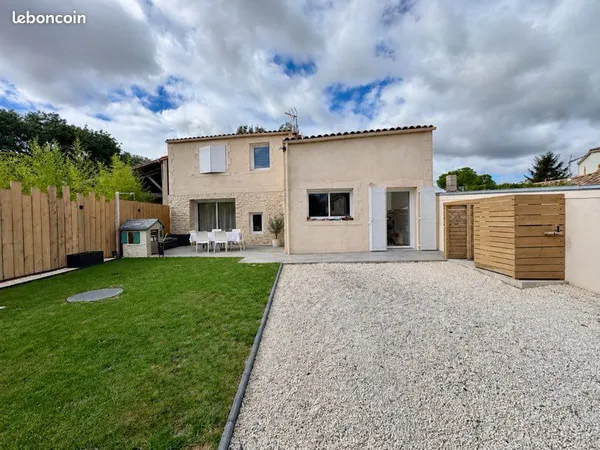 Maison 3 chambres avec jardin et garage