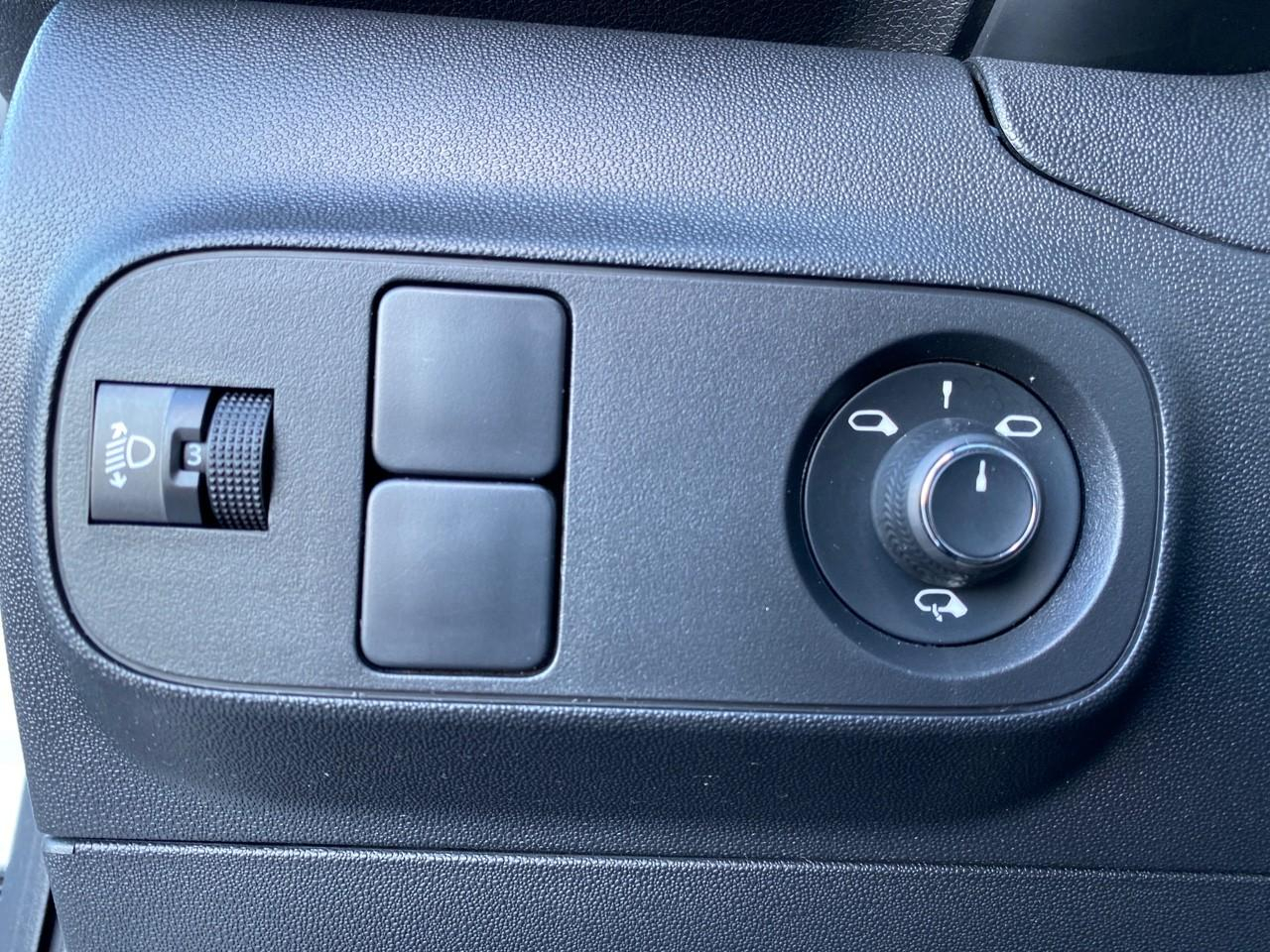 Citroën C3 1.2 puretech 83ch s&s feel pack — photo 16