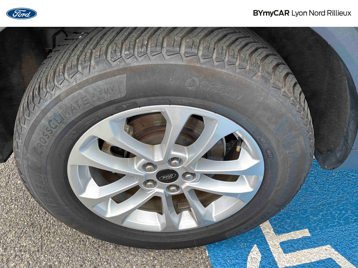 Ford Kuga 2.5 Duratec 180 ch FlexiFuel FHEV E85 Powershift — photo 28