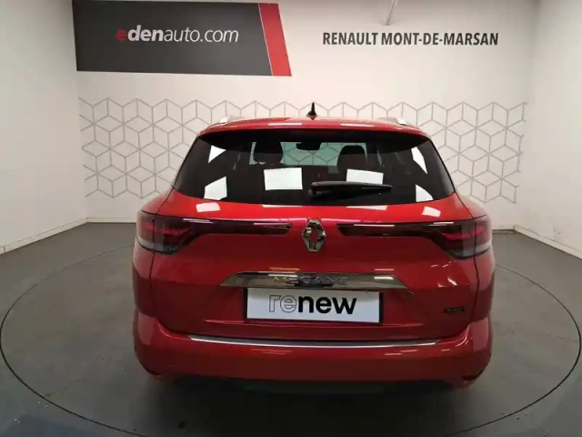 Renault Megane iv estate e-tech plug-in hybrid 160 — photo 4