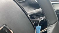 Peugeot 208 1.2 Hybrid 145ch Allure e-DCS6 — photo 24