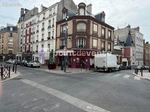 Commerce divers 110 m²