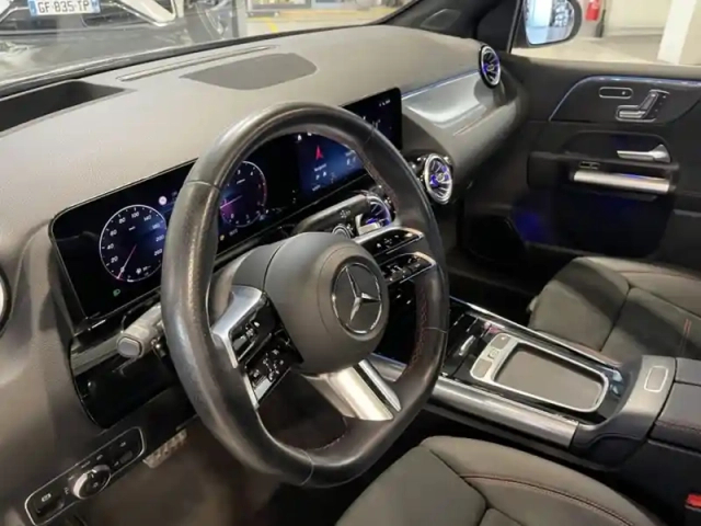 Mercedes Classe B 200 d amg line — photo 17