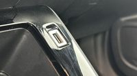 Peugeot 2008 1.2 PureTech 100ch S&S Active Pack — photo 16