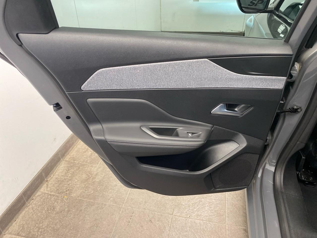 Peugeot 308 sw bluehdi 130ch s&s eat8 allure — photo 20
