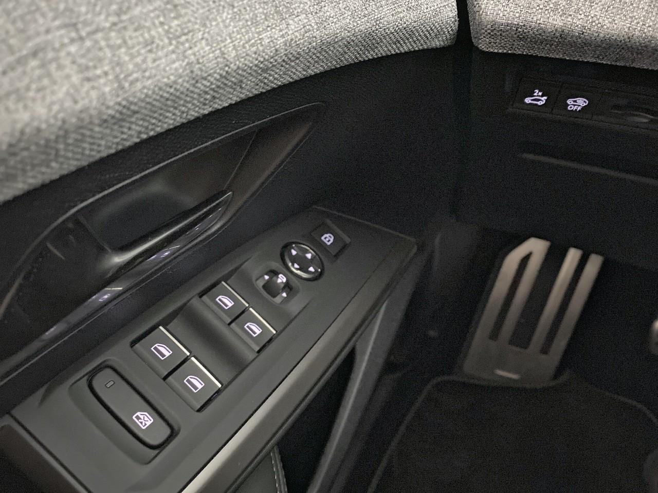 Peugeot 3008 electrique 210 ch 73 kwh gt — photo 20