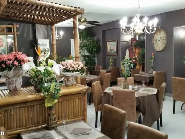 Restaurant avec terrasse