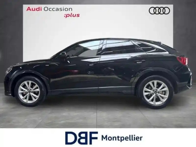 Audi Q3 35 tfsi 150 ch s tronic 7 s line plus — photo 2