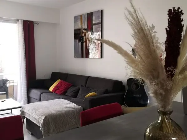 Grand Studio + garage au Cannet