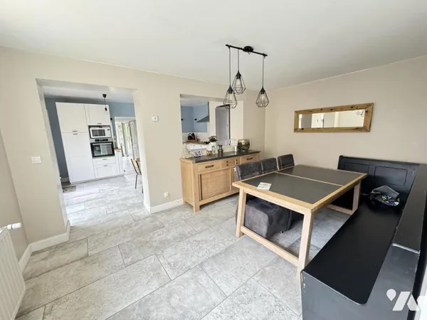 Maison 5 pièces 160 m²