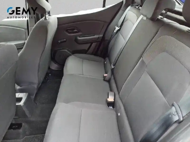 Dacia Sandero sce 65 — photo 10