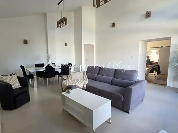 Maison 6 pièces 160 m²