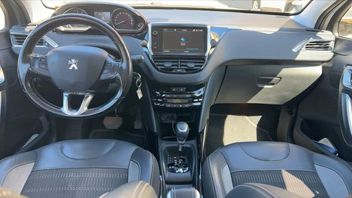 Peugeot 2008 1.2 PureTech 110 EAT6 - Allure – 2018 – 97986 km – Essence – Boîte Automatique — photo 20