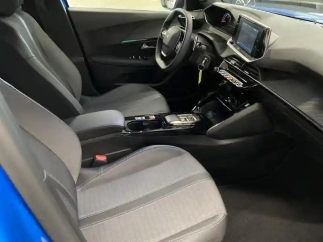 Peugeot 2008 1.2 puretech 130ch s&amp;s allure eat8 — photo 14