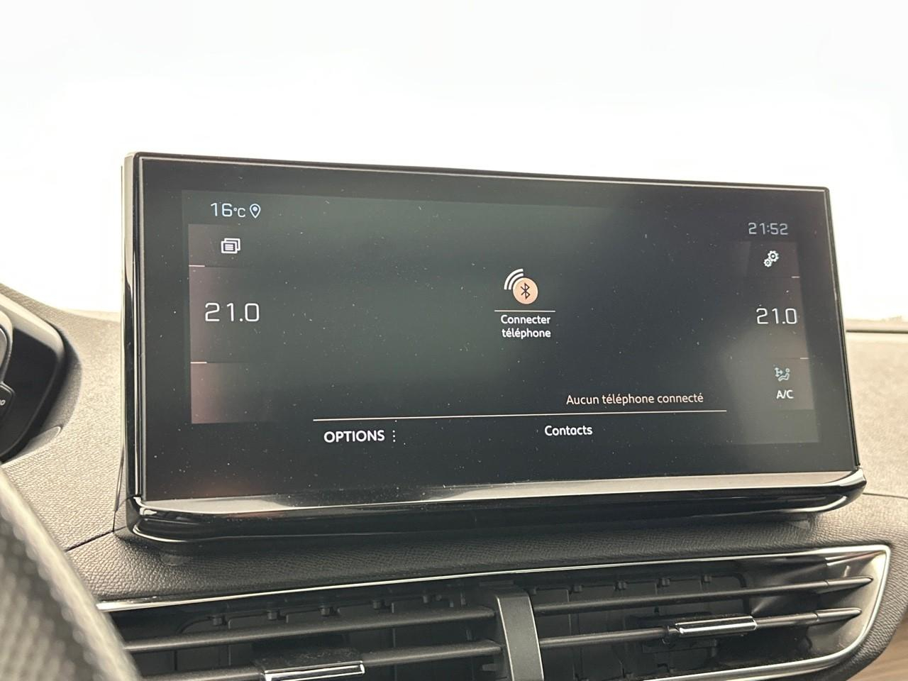 Peugeot 3008 puretech 130ch s&s eat8 gt pack — photo 24