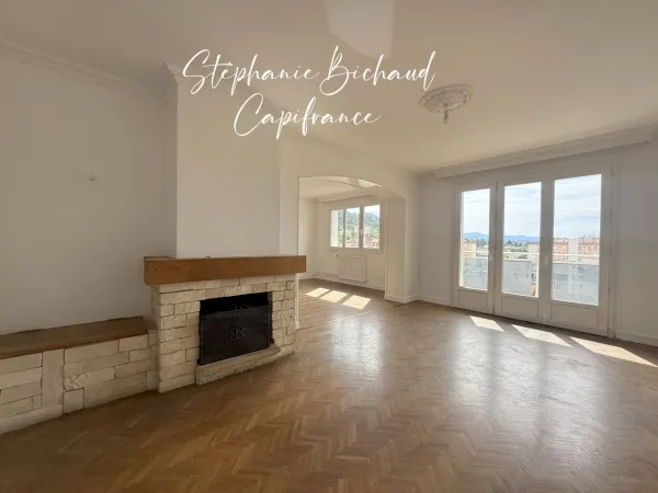Appartement 4 pièces 96 m²