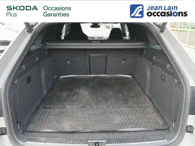 Skoda Superb combi 1.4 tsi phev 218 ch dsg6 — photo 14