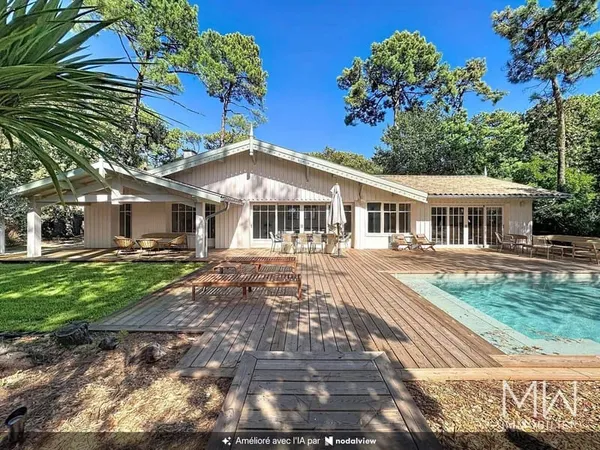 Villa 220 m²