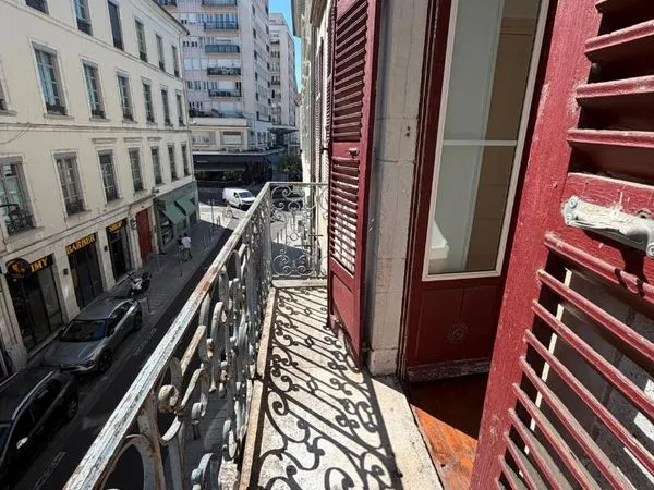 Appartement 4 pièces 106 m²