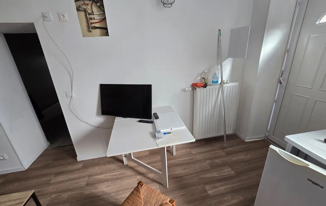 Photo 1
