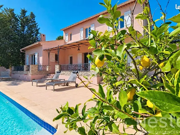 Maison 4 pièces 125 m²