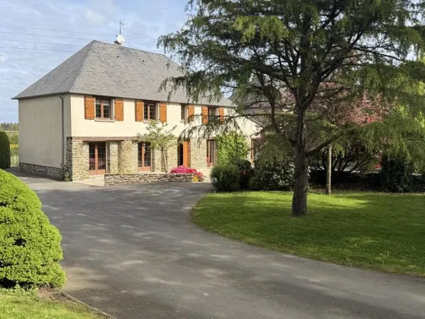 Maison 1 pièce 207 m²
