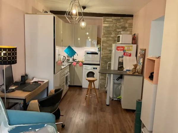 Studio 1 pièce 21 m²