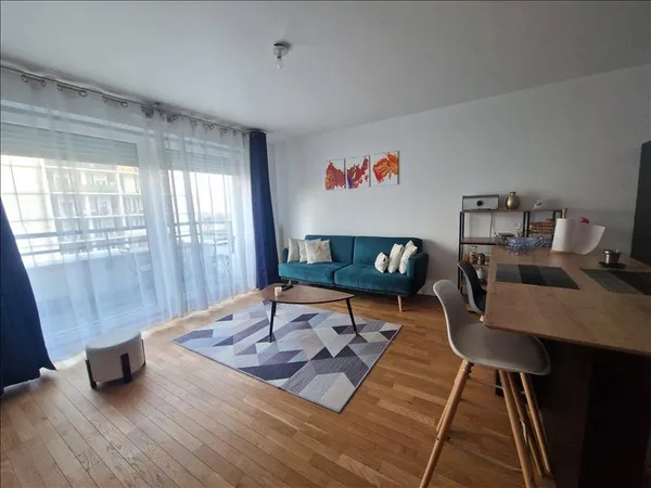 Appartement - 5ème étage - 61,80 m2 - 3 pièces - Non meublé