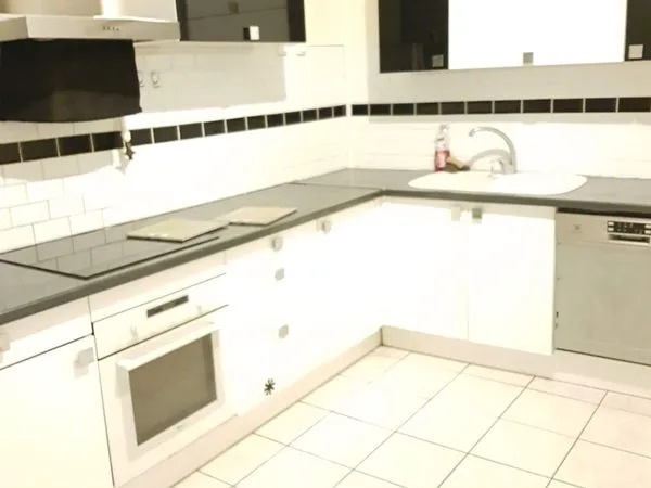 Appartement F3 proches commerces