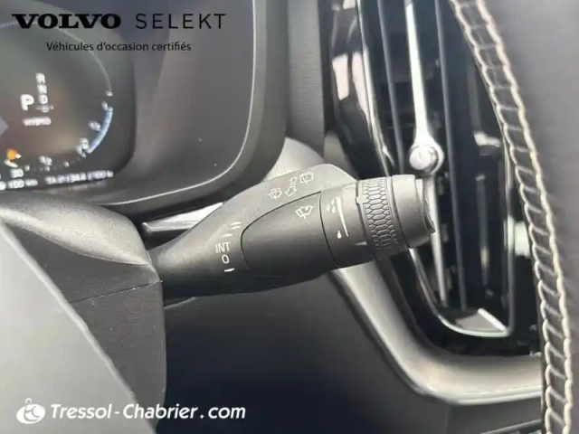 Volvo Xc60 t6 recharge awd 253 ch + 87 ch geartronic 8 r-design — photo 18