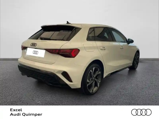 Audi A3 sportback 1.5 tfsi 150ch hybride s line s tronic 7 — photo 4
