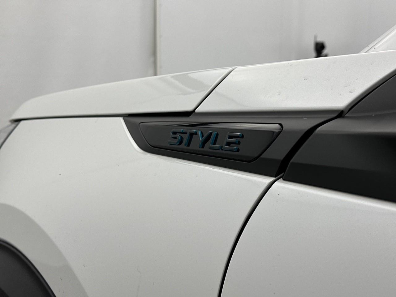 Peugeot 2008 puretech 100 s&s bvm6 style — photo 31