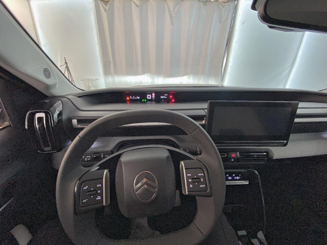 Citroën C3 Aircross hybride 145 ch aut max — photo 12