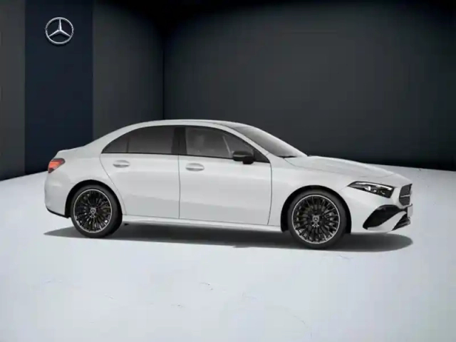 Mercedes Classe A 200 d berline amg line — photo 15