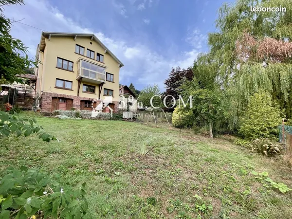 Maison 8 pièces 204 m²