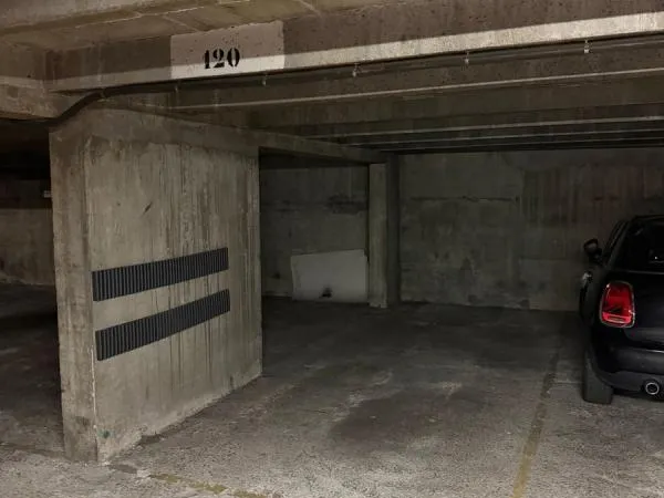 Parking rue Blomet