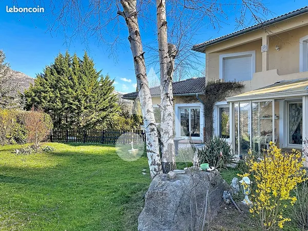 Maison 5 pièces 168 m²