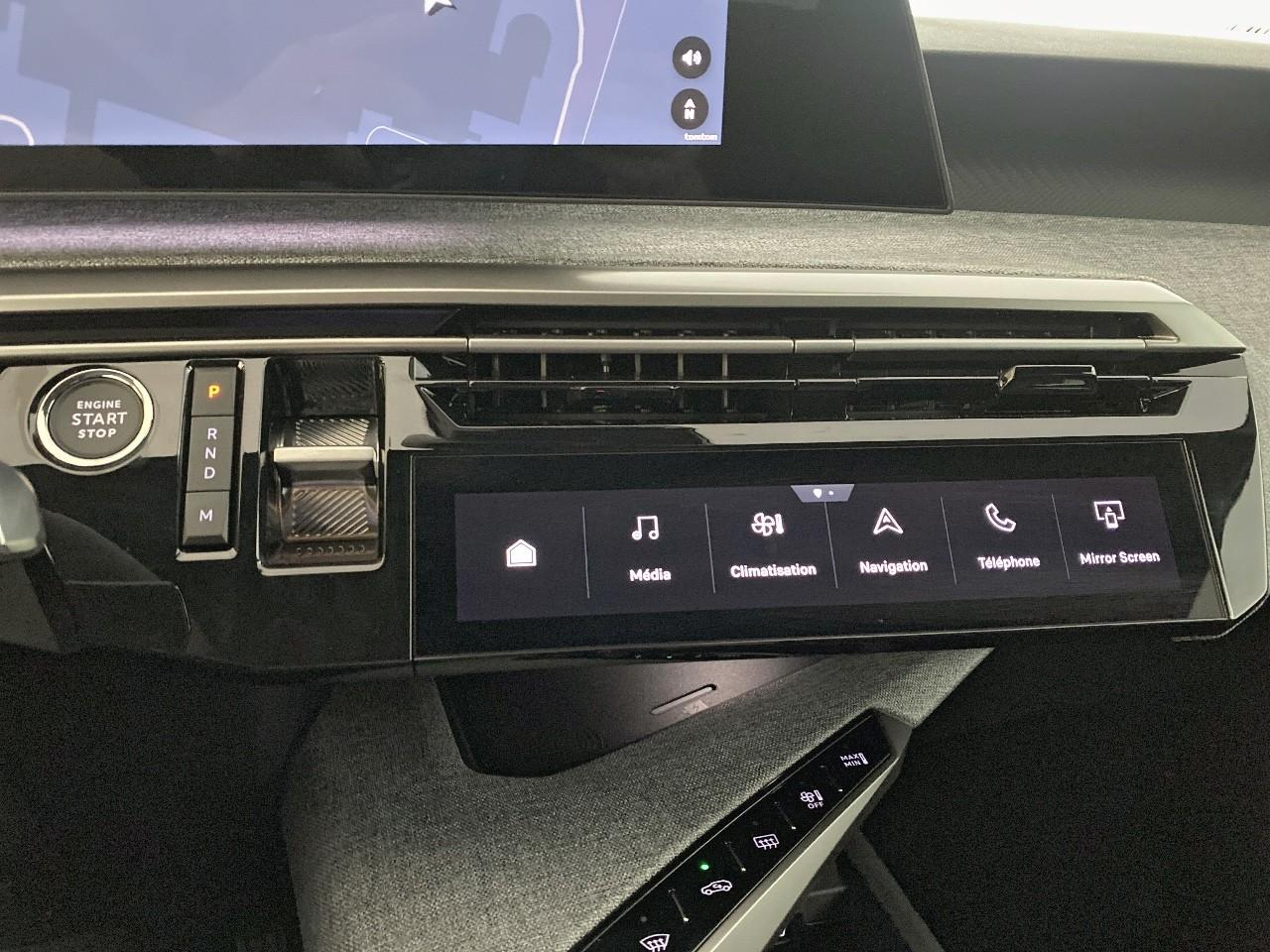 Peugeot 5008 hybrid 145 ch e-dcs6 allure — photo 15
