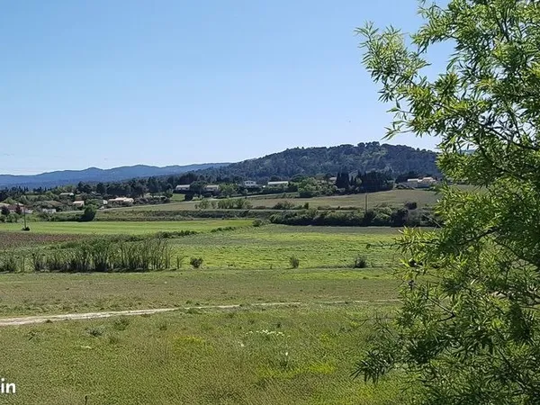 Terrain 500 m²