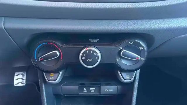 Kia Picanto 1.2 essence mpi 84 ch bvm5 — photo 18
