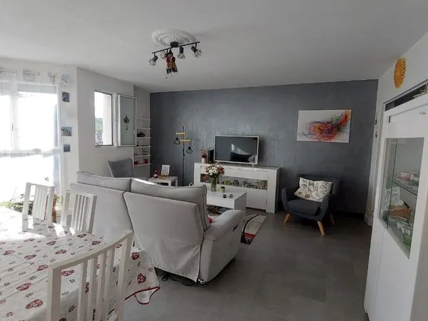 Appartement T4 - 86,61 m² - 3 chambres - Garage - Dernier étage