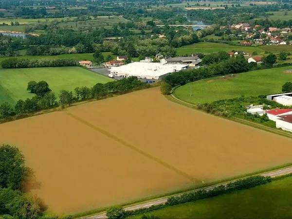 A vendre foncier de 7.4 ha à Bourbon Lancy
