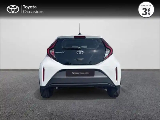 Toyota Aygo X 1.0 vvt-i 72ch dynamic my23 — photo 4