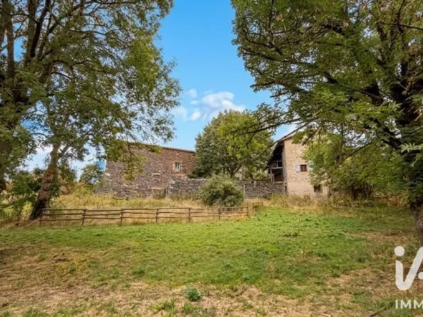 Maison 7 pièces 270 m²