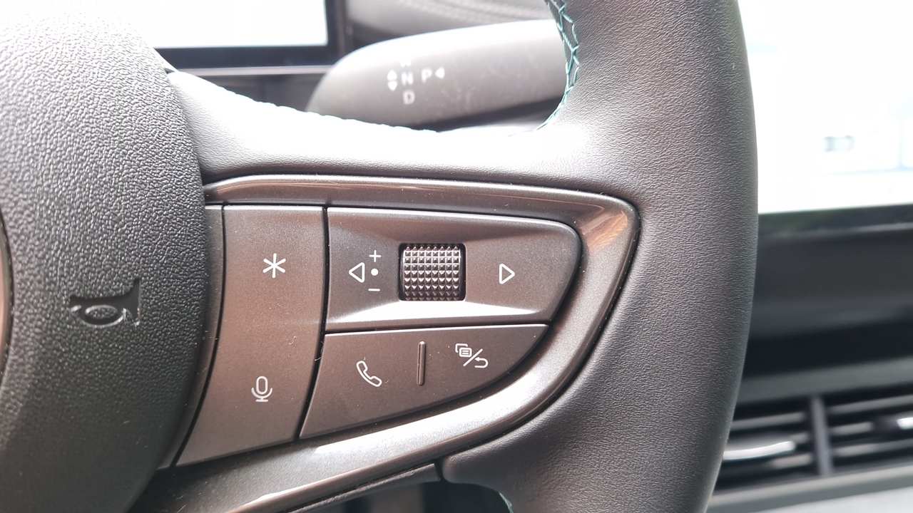 BYD Seal 6 Touring 1.5l DM-i 156 kW PHEV — photo 17