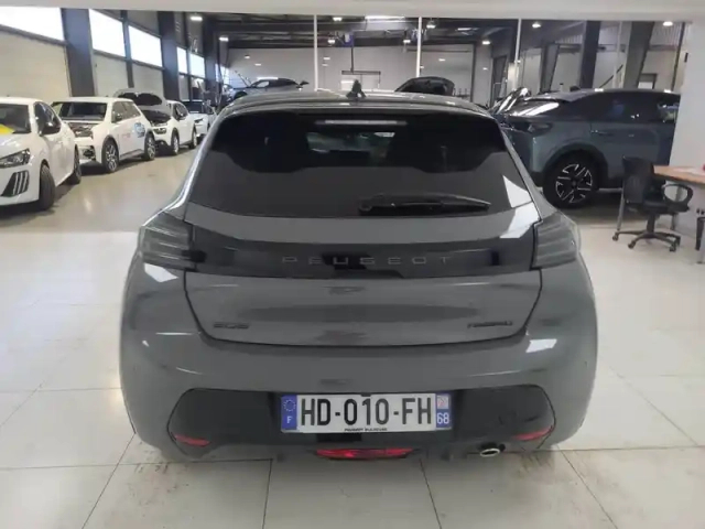 Peugeot 208 hybrid 110 e-dcs6 — photo 5